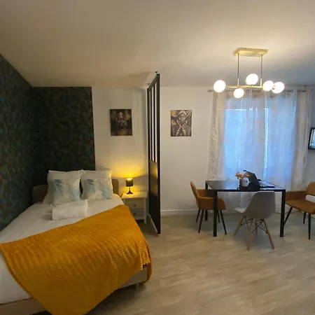 Le Gatsby - Hypercentre, Parking, Netflix, Calme Apartment